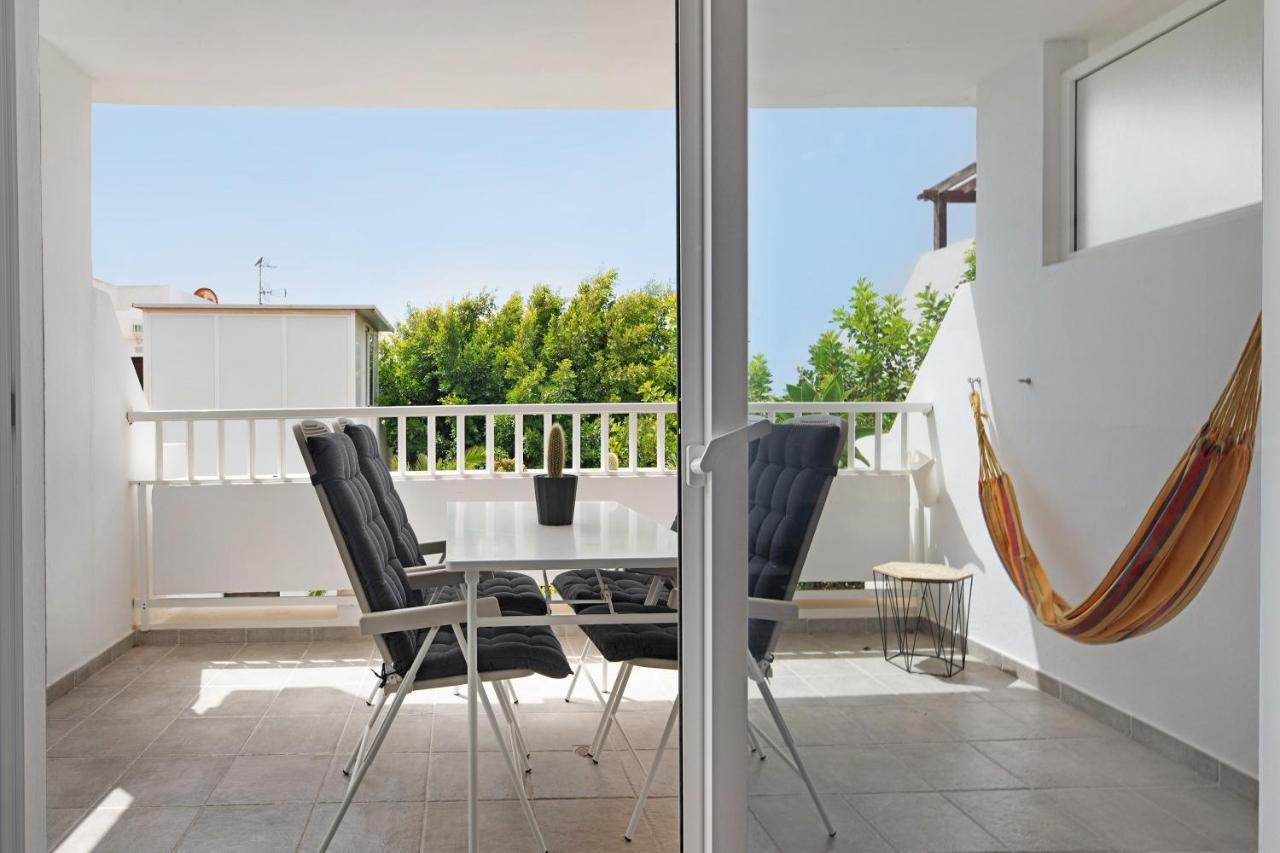 Апартаменты Casa Paloma Коста-Тегисе Экстерьер фото